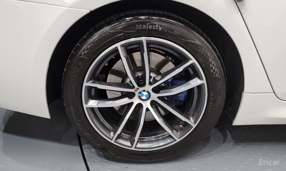 Фото 5 - BMW 5 Series