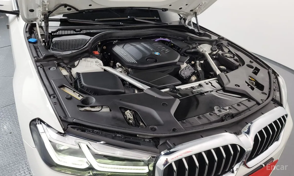 Фото 6 - BMW 5 Series