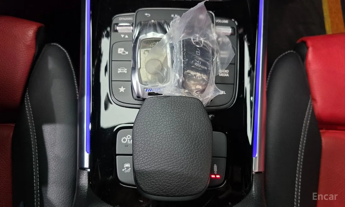 Фото 18 - Mercedes-Benz GLB-Class