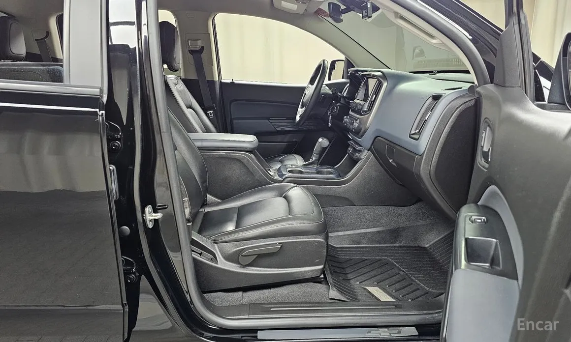 Фото 11 - Chevrolet Colorado