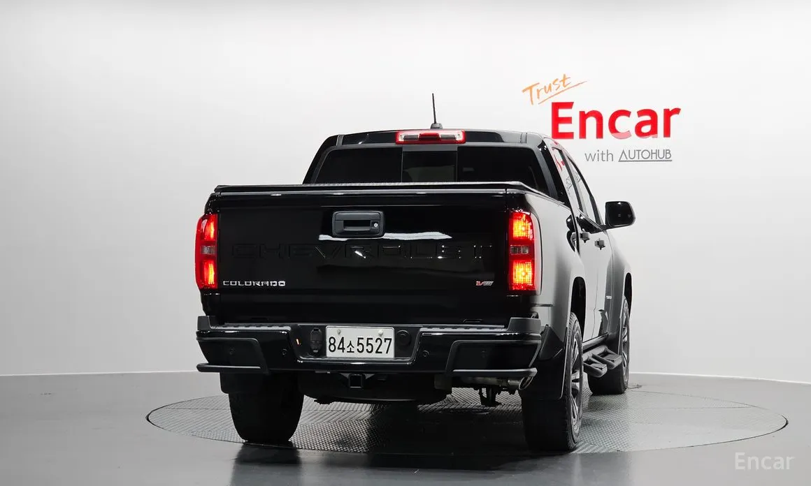 Фото 4 - Chevrolet Colorado