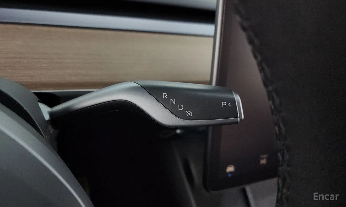 Фото 9 - Tesla Model Y