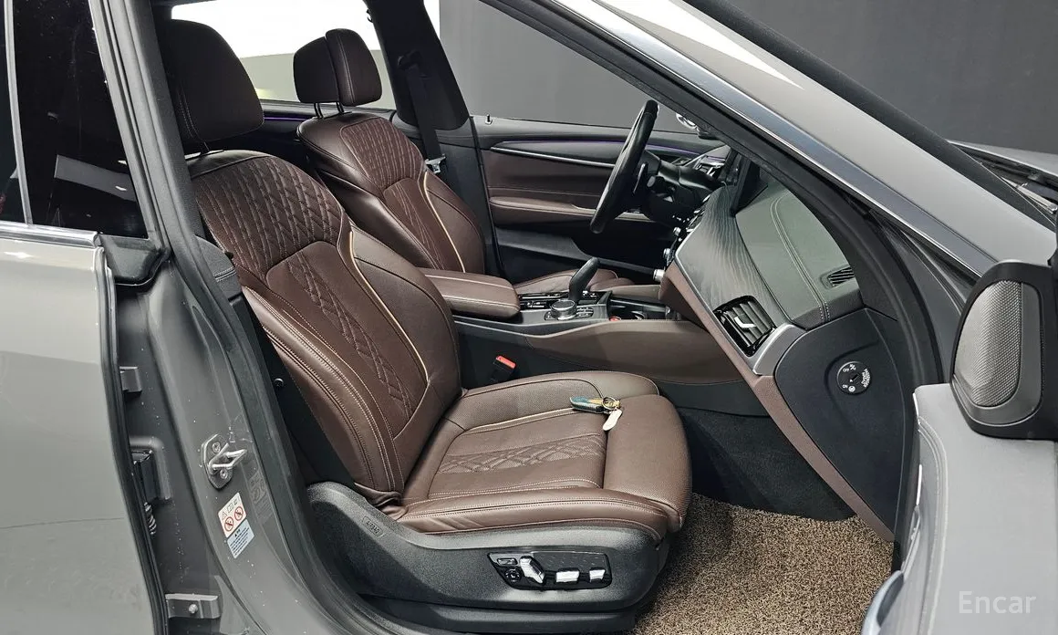 Фото 12 - BMW Gran Turismo