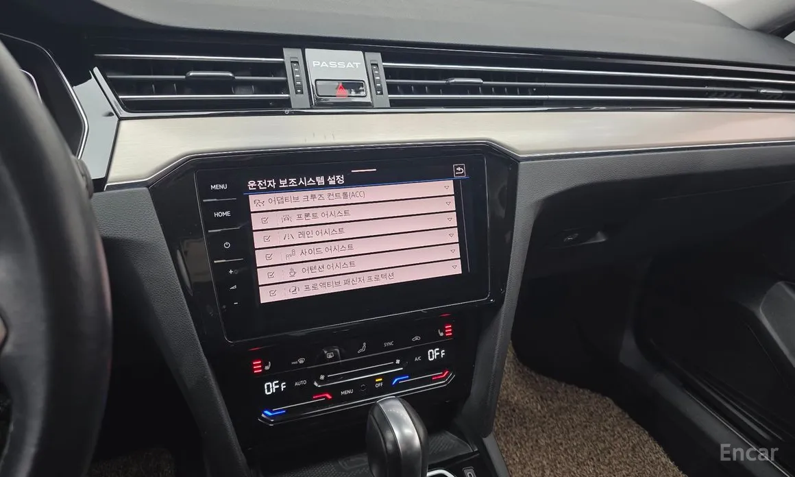 Фото 14 - Volkswagen Passat