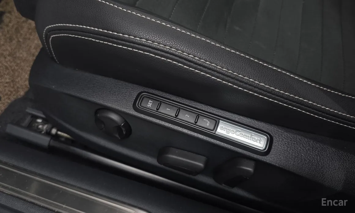 Фото 17 - Volkswagen Passat