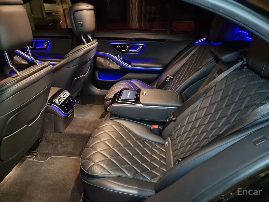 Фото 12 - Mercedes-Benz S-Class