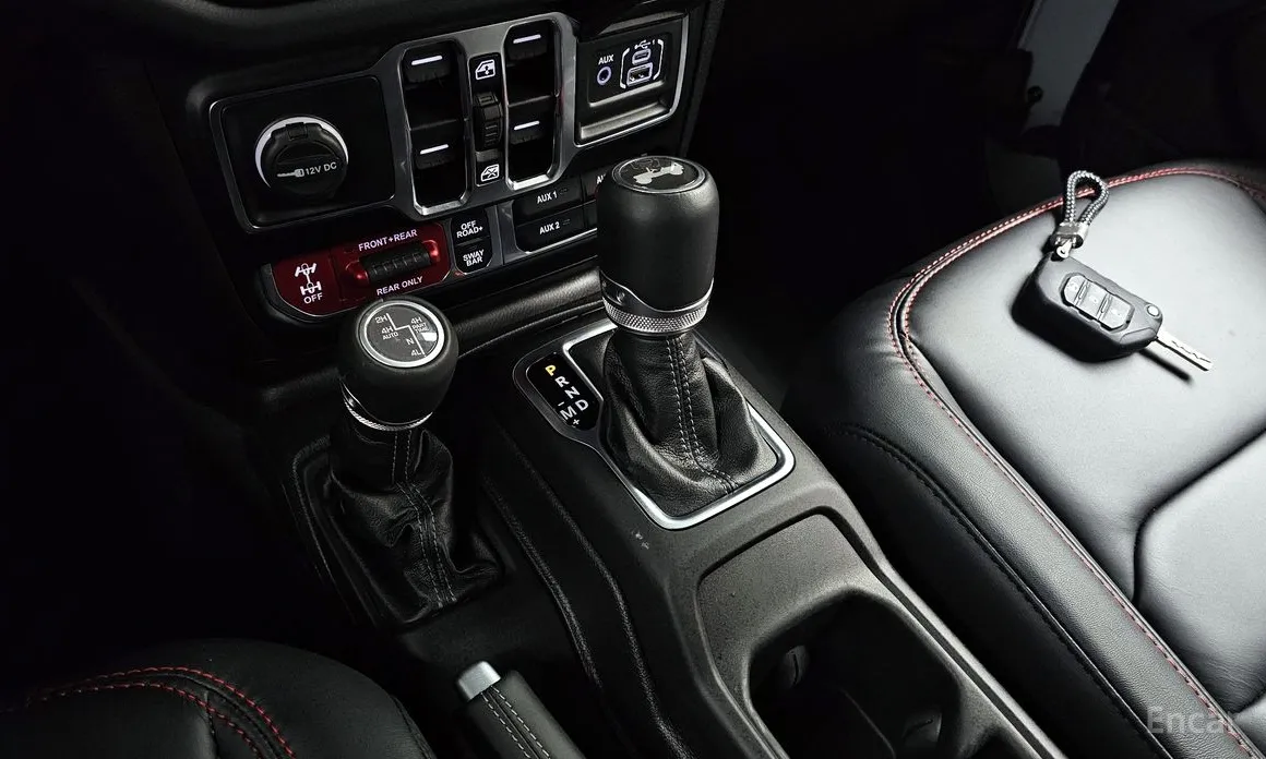 Фото 9 - Jeep Wrangler