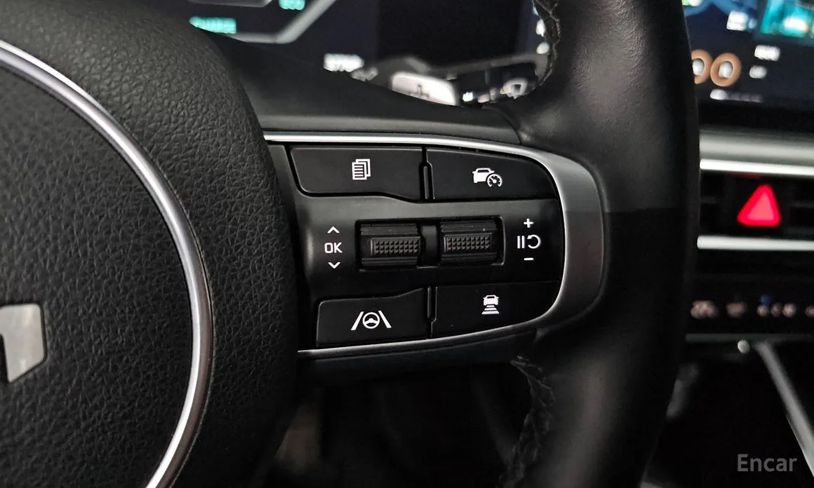 Фото 18 - Kia K5