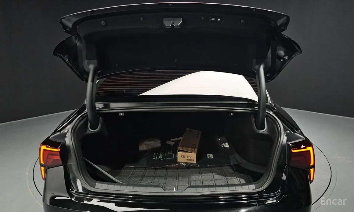 Фото 20 - Kia K5