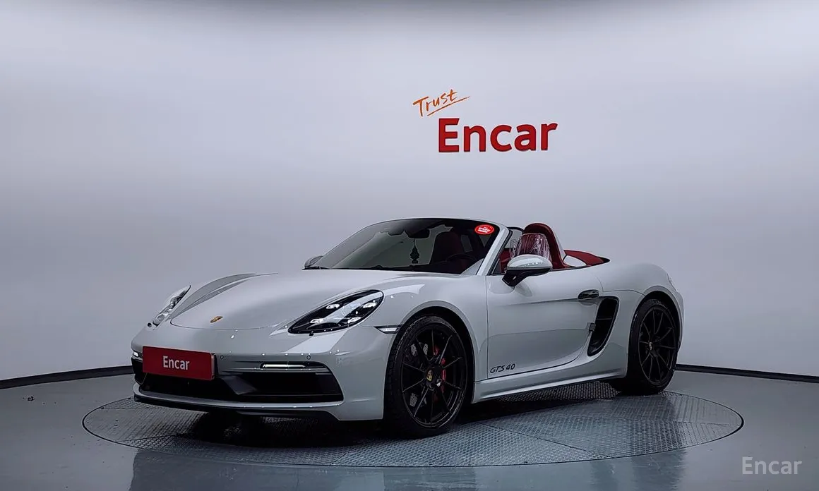 Фото 1 - Porsche 718