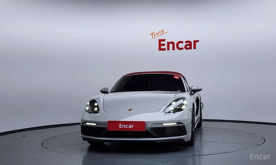 Фото 3 - Porsche 718