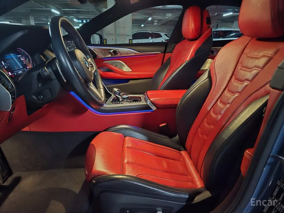 Фото 10 - BMW 8 Series