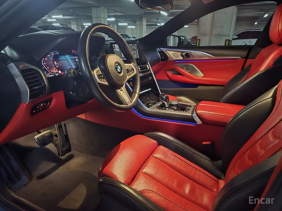 Фото 11 - BMW 8 Series