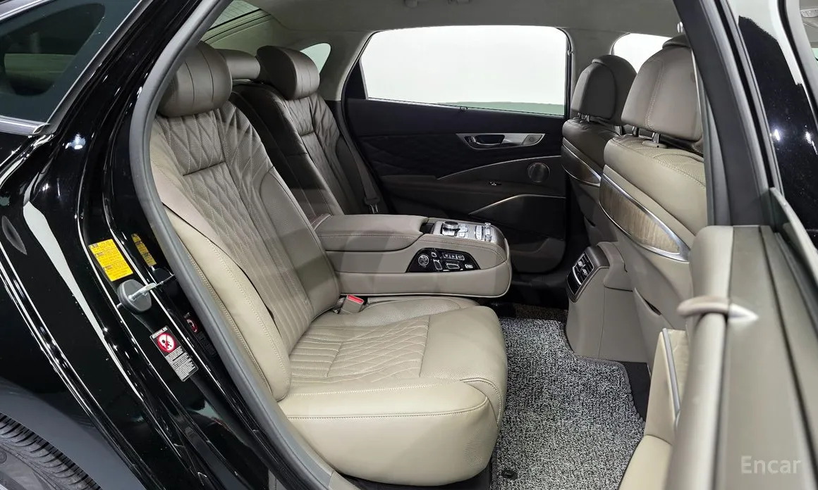 Фото 12 - Kia K9