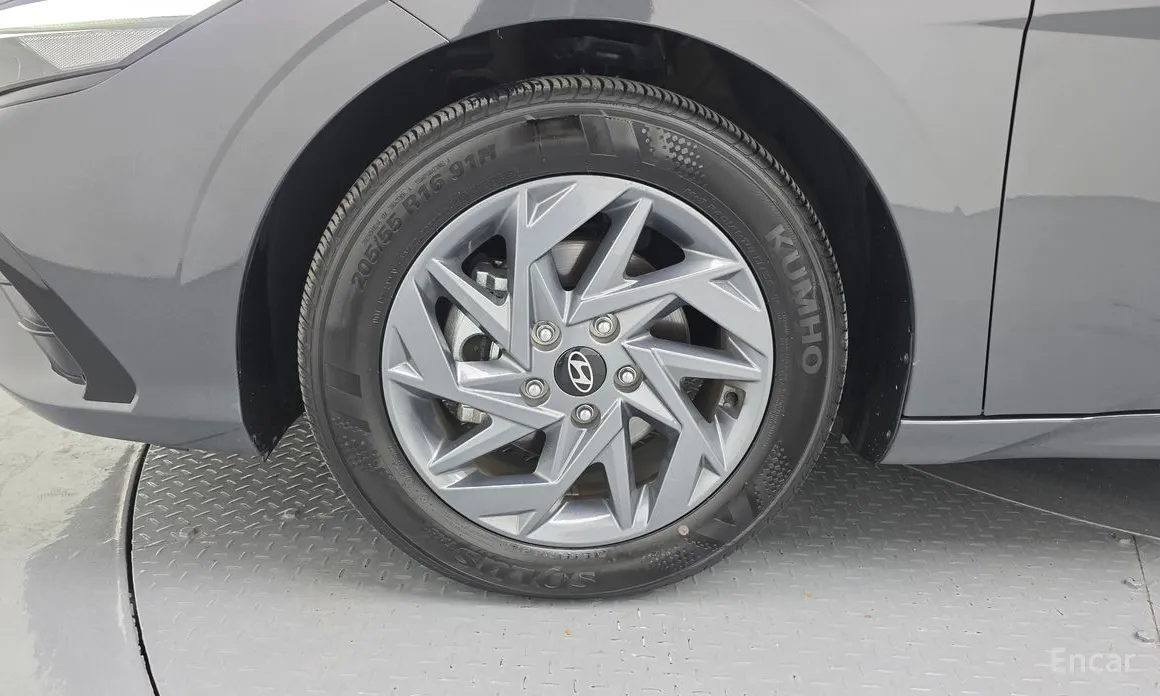 Фото 5 - Hyundai Avante