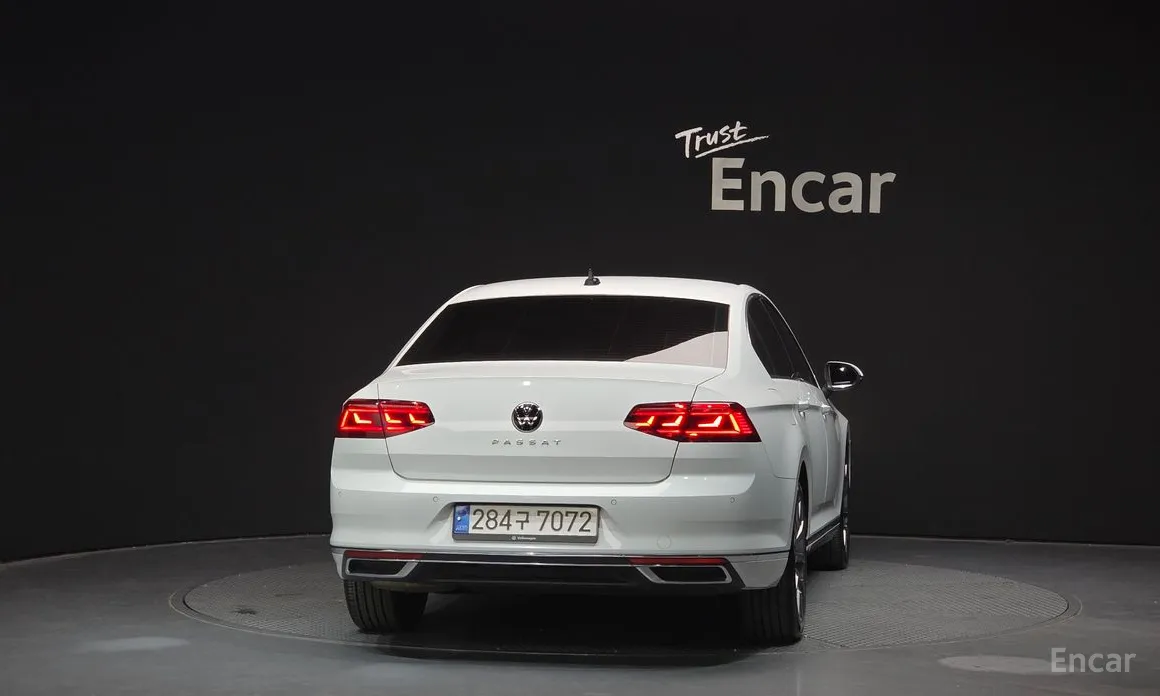 Фото 4 - Volkswagen Passat