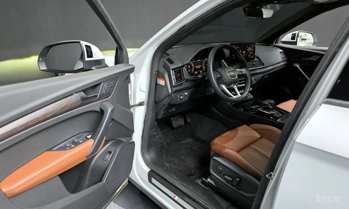 Фото 10 - Audi Q5