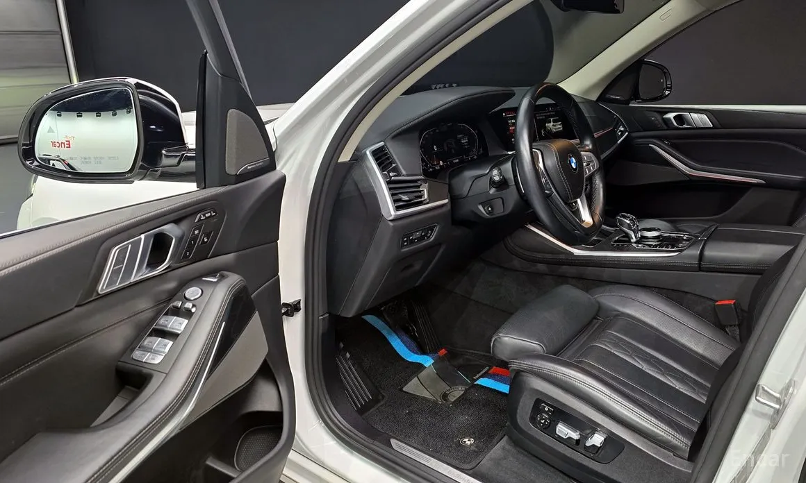 Фото 11 - BMW X7