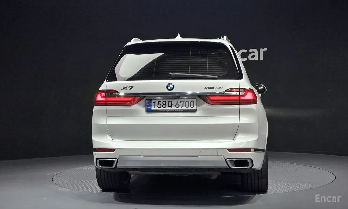 Фото 4 - BMW X7
