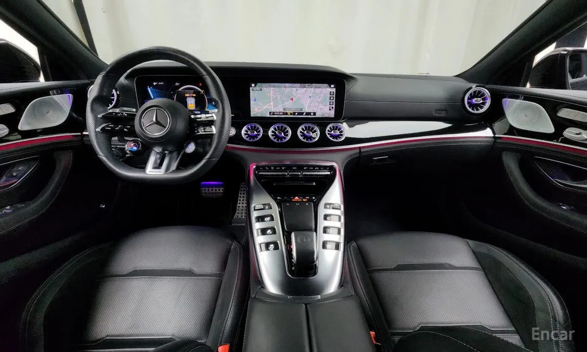 Фото 7 - Mercedes-Benz AMG GT