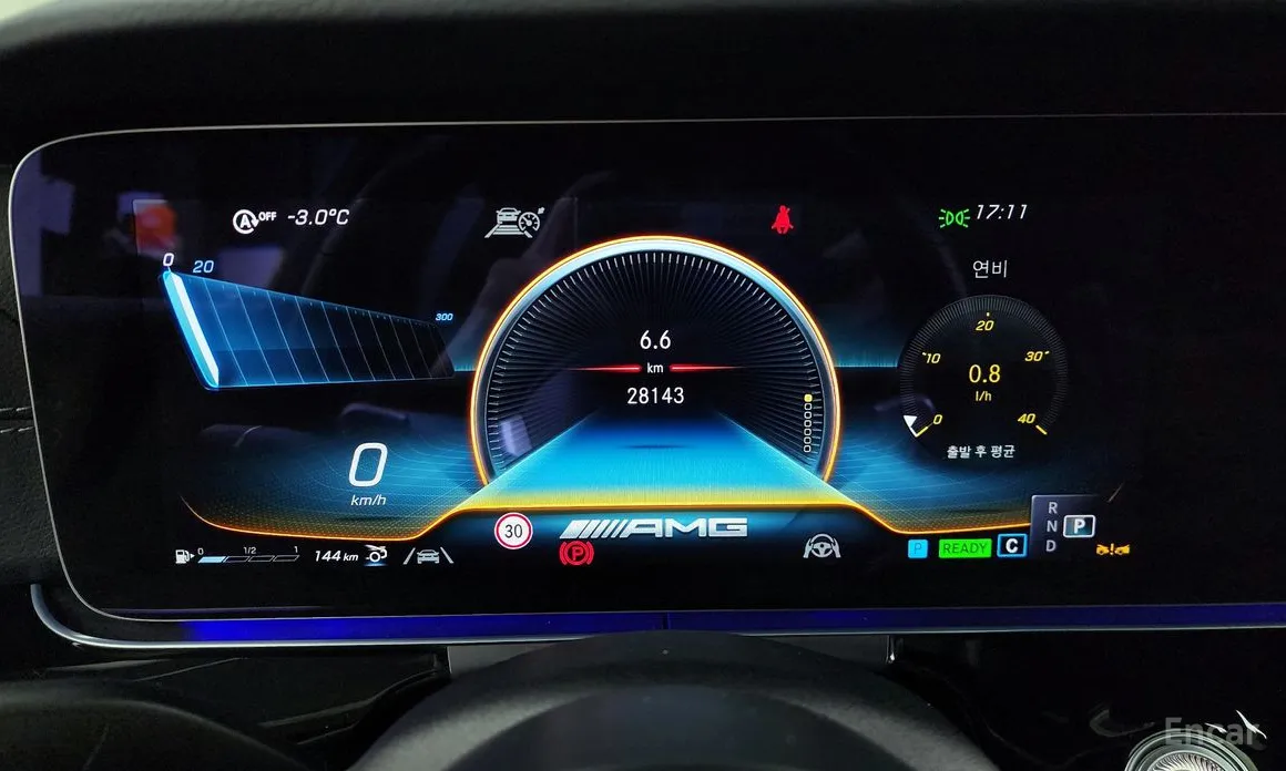 Фото 8 - Mercedes-Benz AMG GT