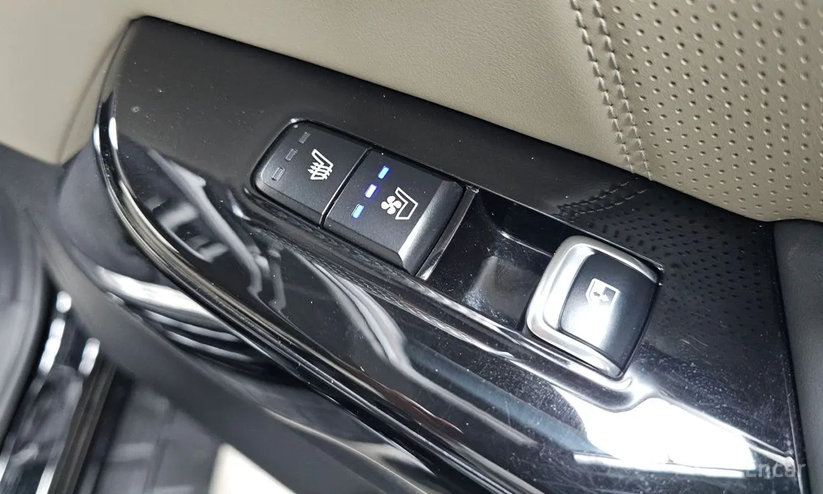 Фото 18 - Kia Mohave