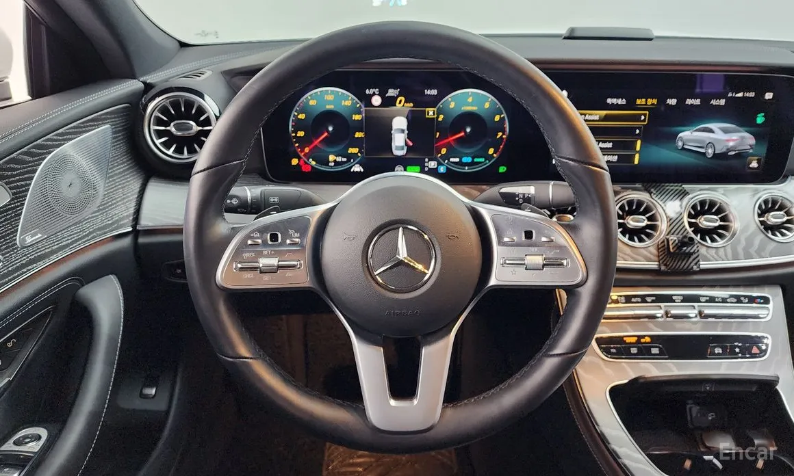 Фото 13 - Mercedes-Benz CLS-Class