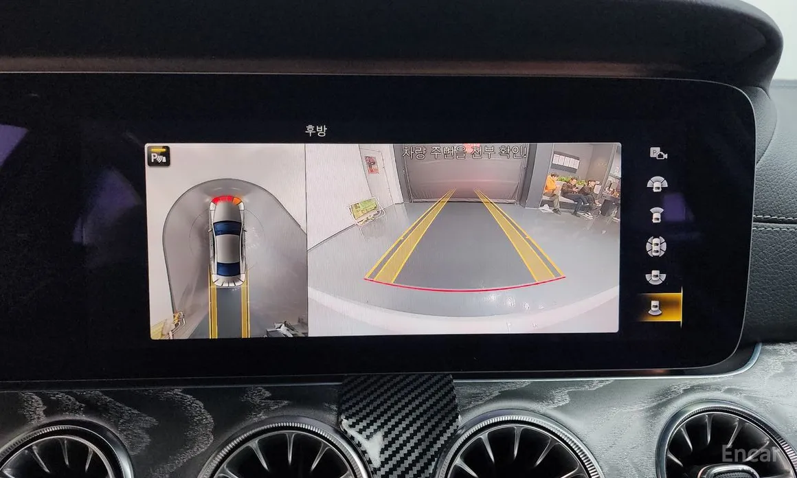 Фото 16 - Mercedes-Benz CLS-Class