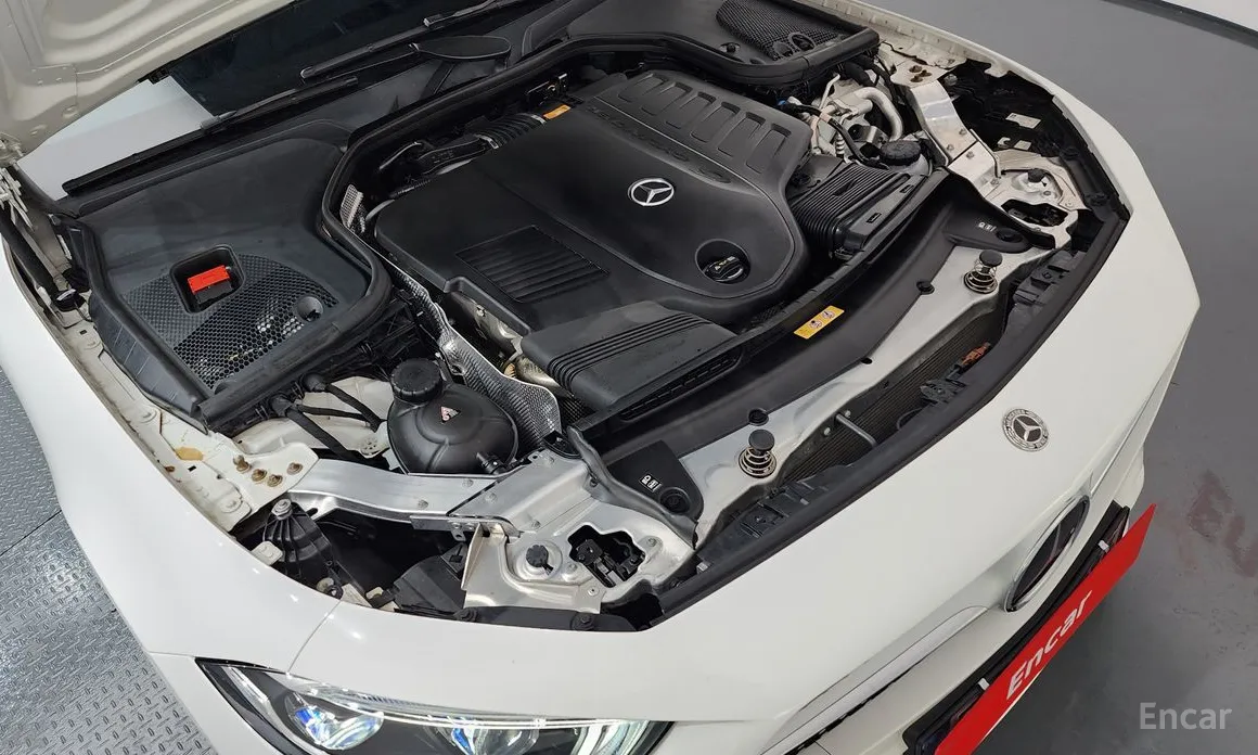 Фото 6 - Mercedes-Benz CLS-Class