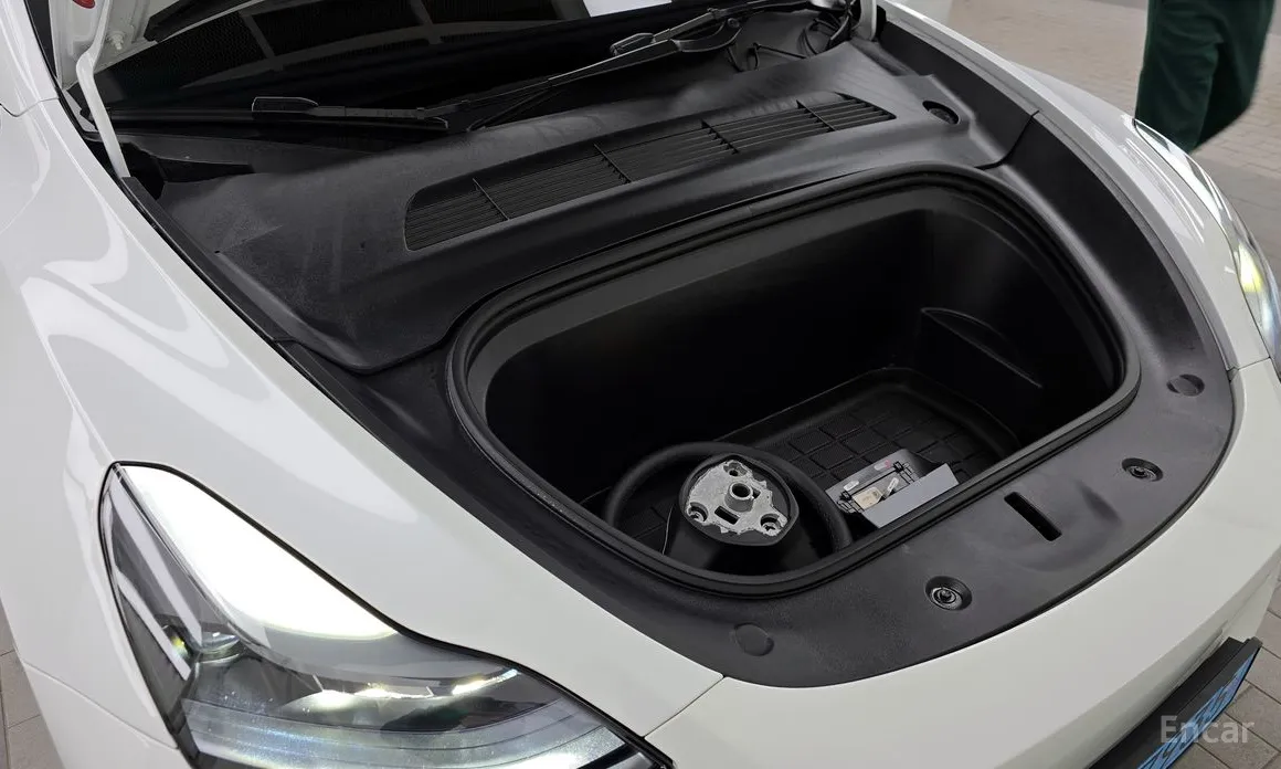 Фото 6 - Tesla Model Y