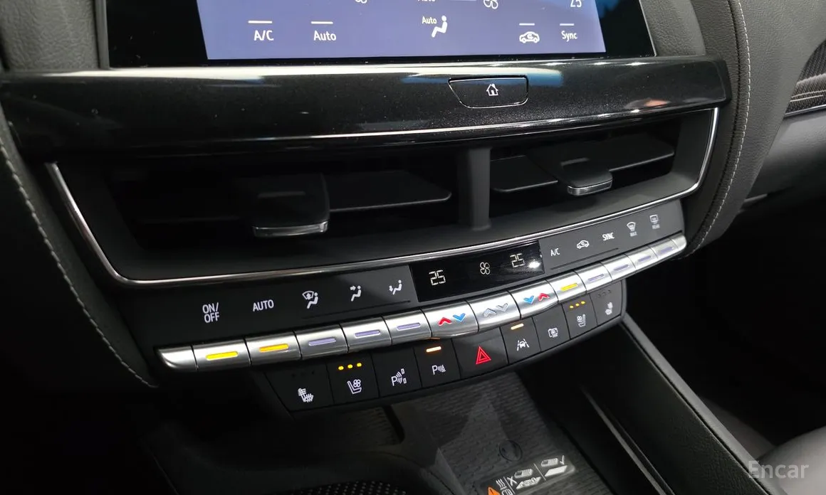 Фото 20 - Cadillac CT5-V