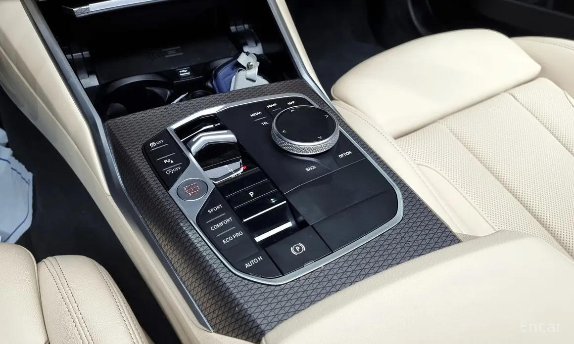 Фото 9 - BMW 3 Series