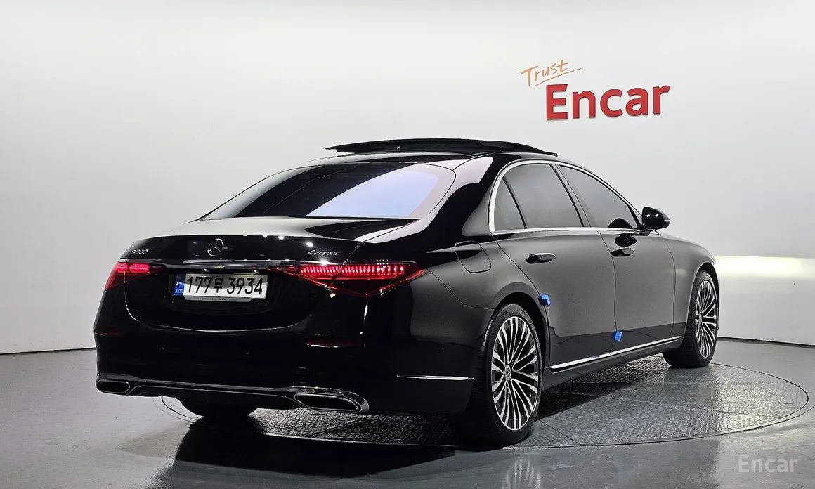 Фото 2 - Mercedes-Benz S-Class