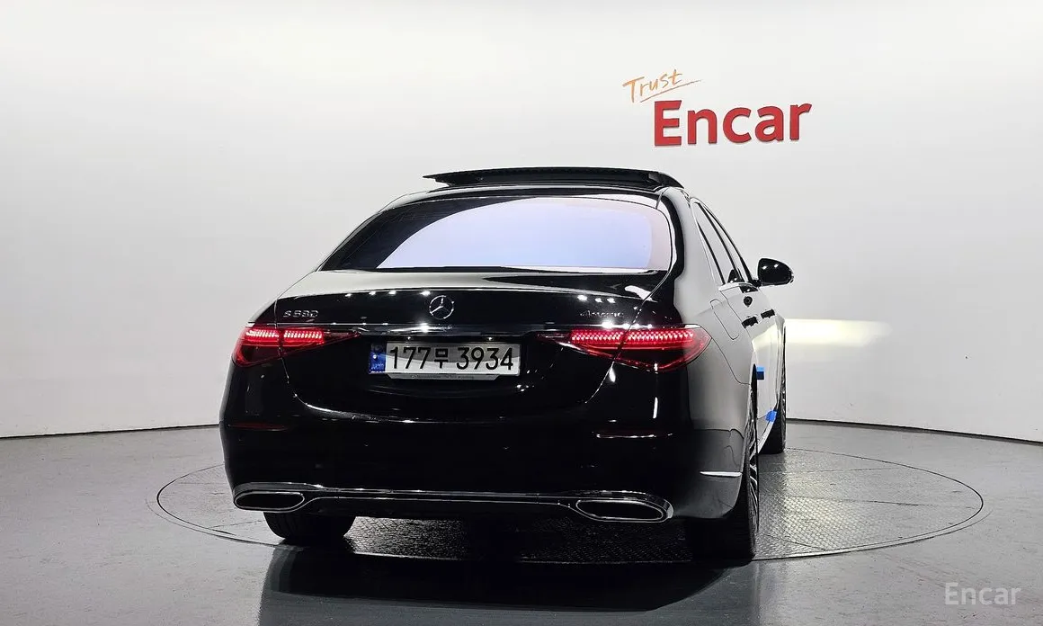 Фото 4 - Mercedes-Benz S-Class