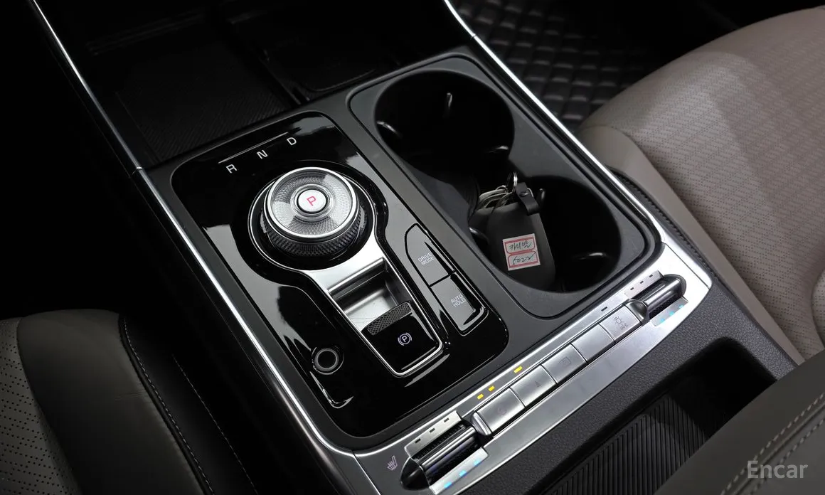 Фото 9 - Kia Carnival