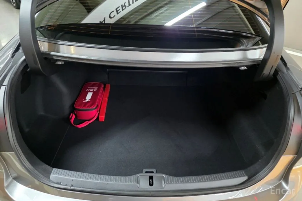 Фото 5 - Toyota Crown