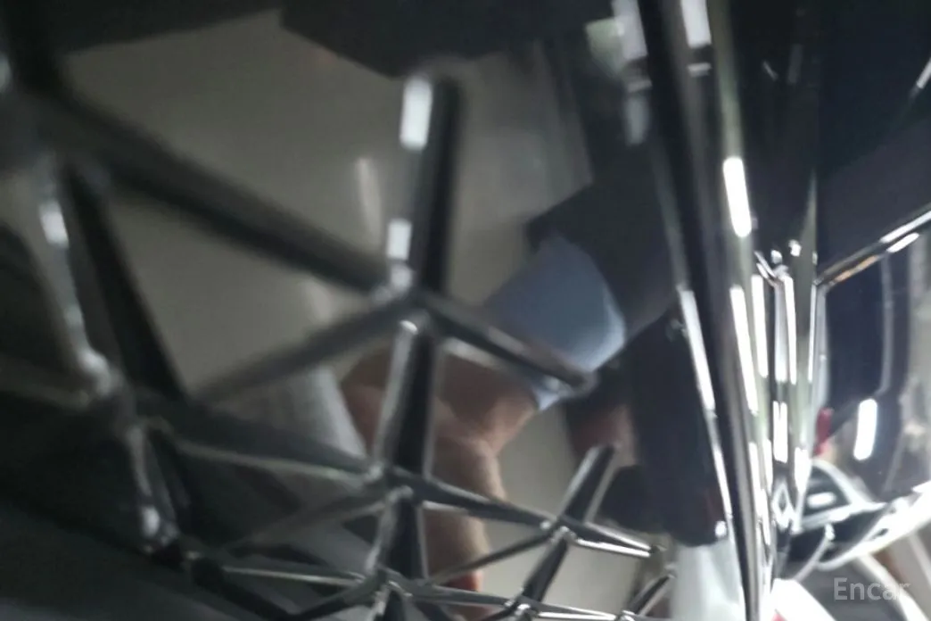 Фото 7 - Toyota Crown