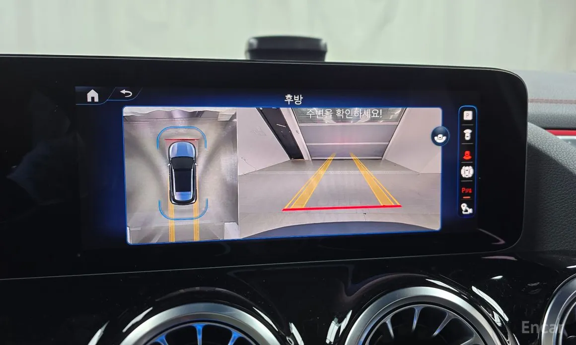 Фото 15 - Mercedes-Benz EQA