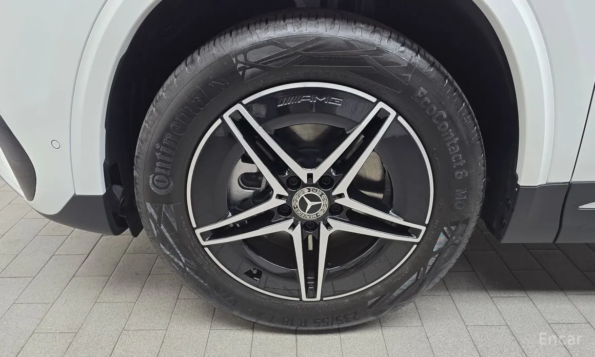 Фото 5 - Mercedes-Benz EQA