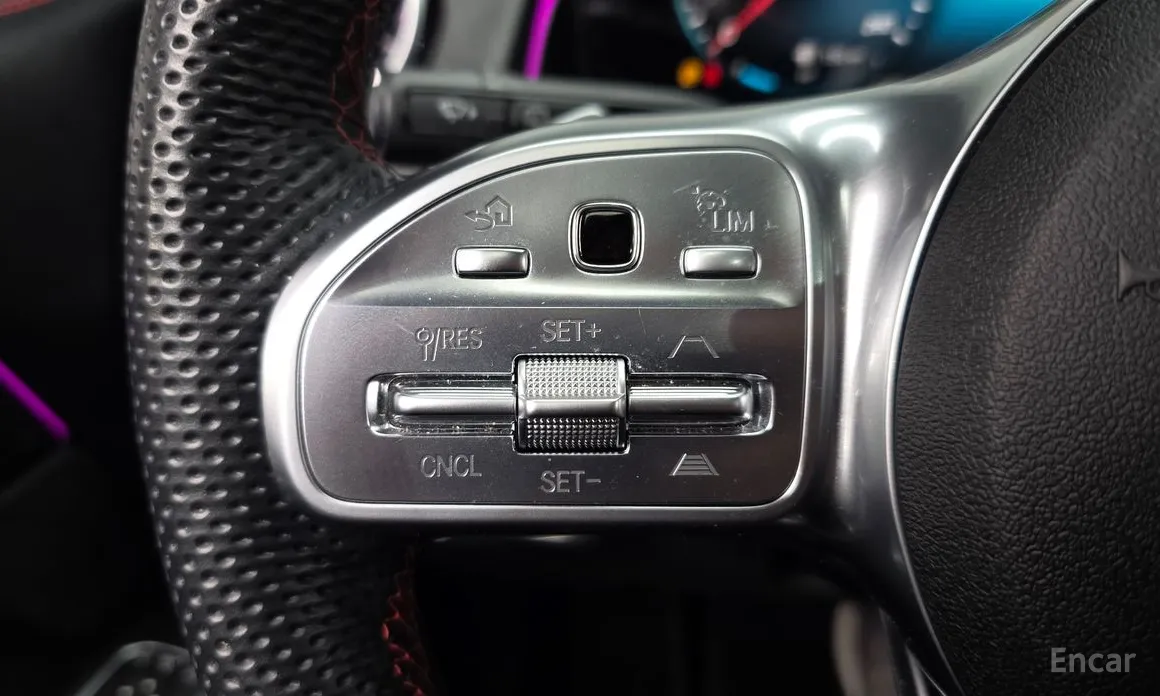Mercedes-Benz GLB-Class 2020 GLB250 4MATIC