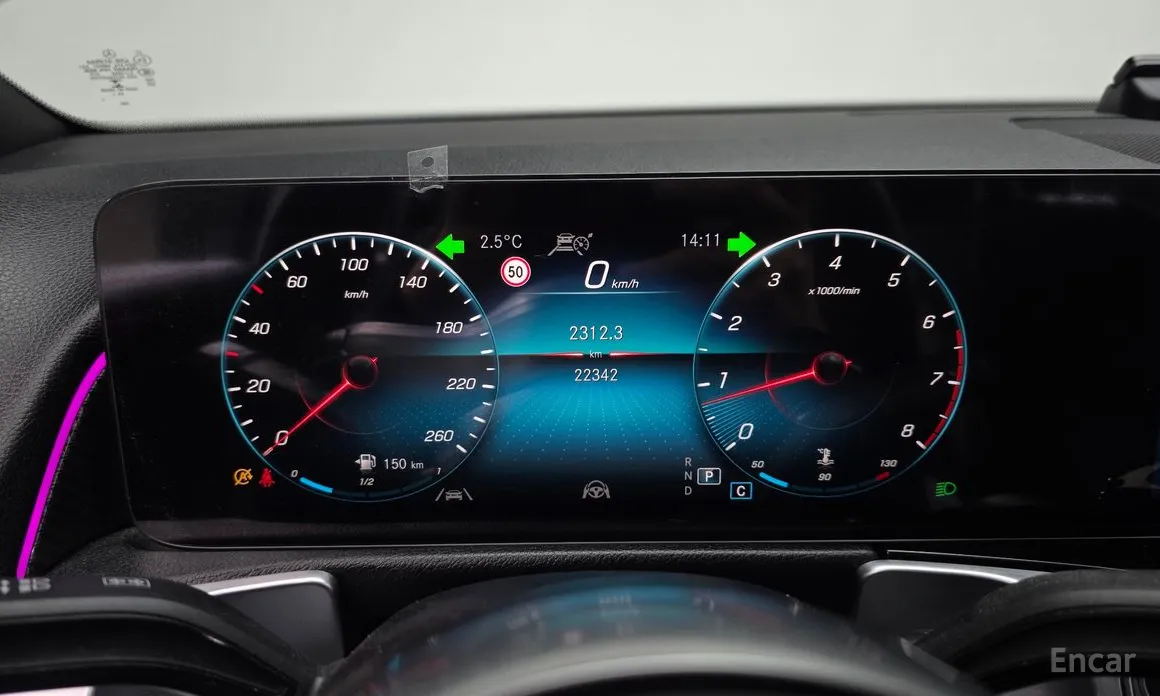 Mercedes-Benz GLB-Class 2020 GLB250 4MATIC