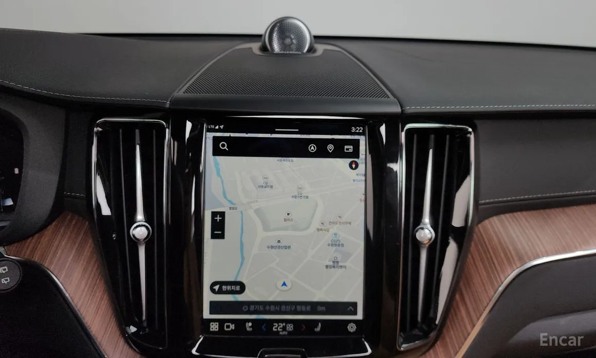 Фото 14 - Volvo XC60