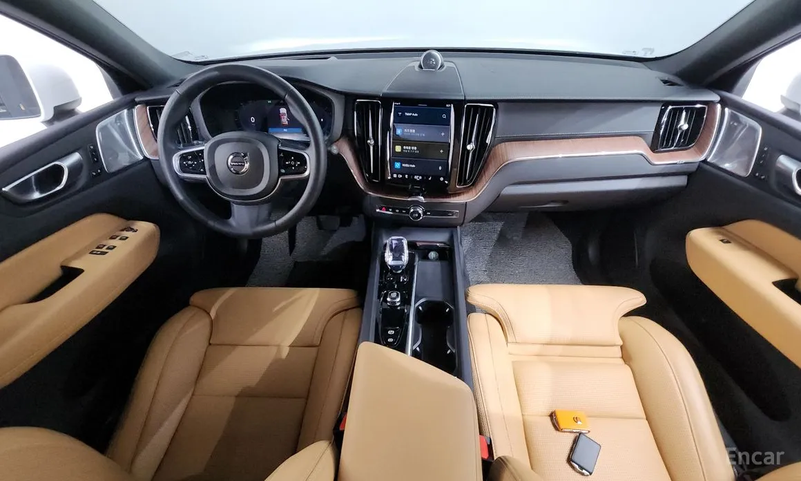 Фото 7 - Volvo XC60