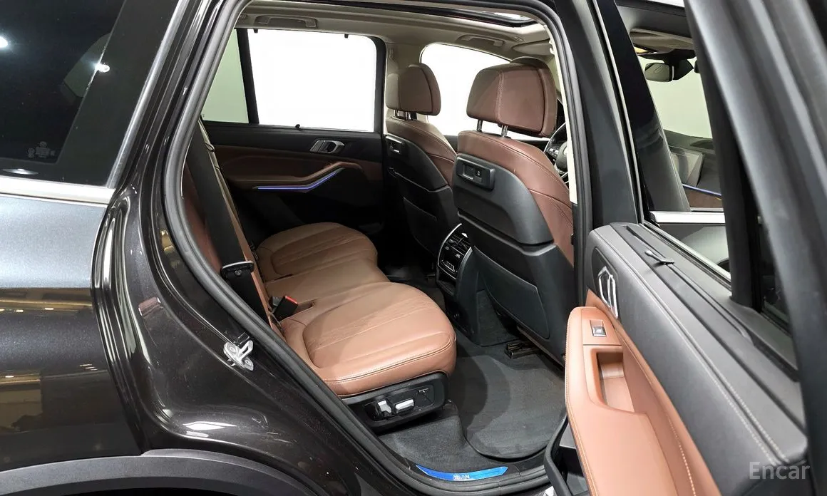 Фото 12 - BMW X5