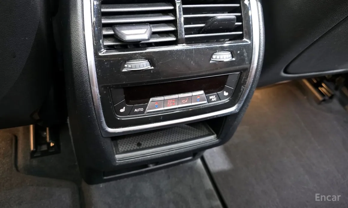 Фото 18 - BMW X5