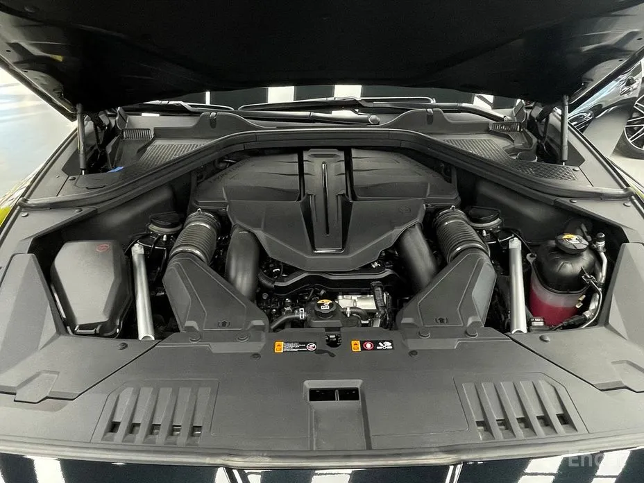 Фото 6 - Genesis GV80