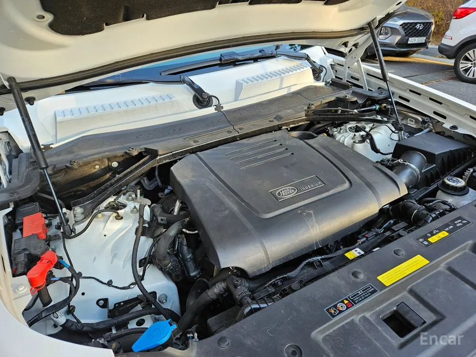 Фото 6 - Land Rover Defender