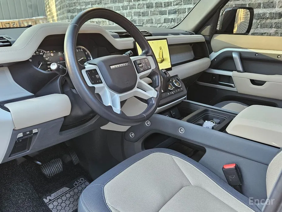 Фото 7 - Land Rover Defender