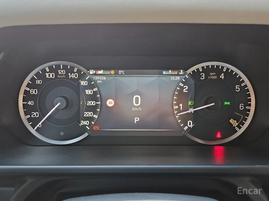 Фото 8 - Land Rover Defender