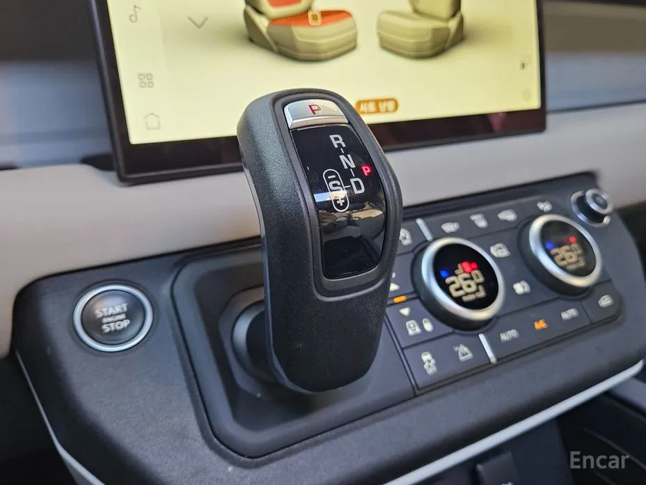 Фото 9 - Land Rover Defender